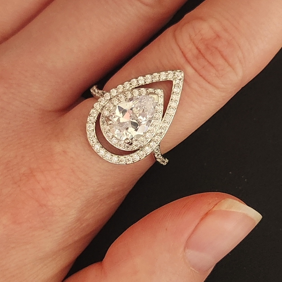 Charm Double Pear Cut Diamond Ring - Picture 4 of 5